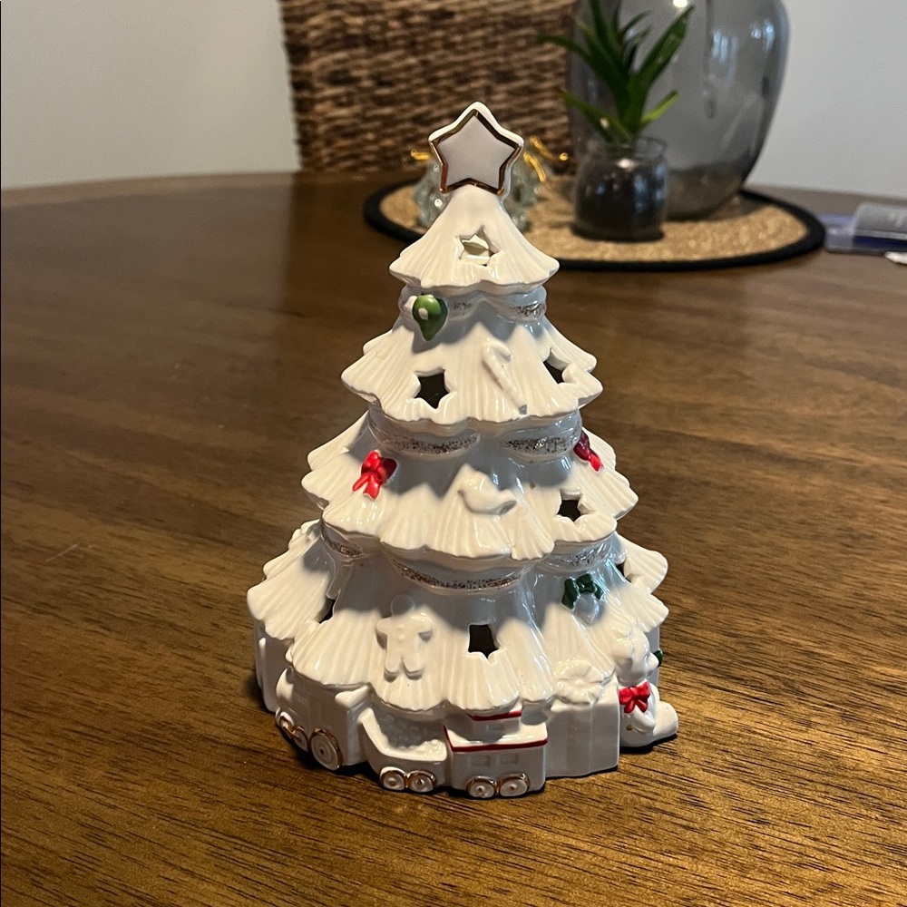 Lenox season sparkle collection battery lit Xmas tree